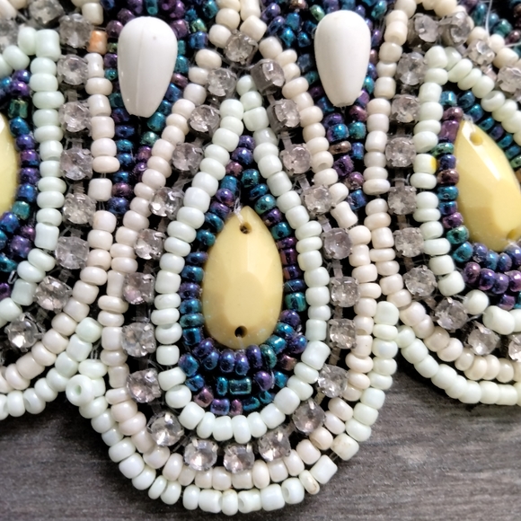 Tanjore Statement Piece Vibrant Colors Bib Style Necklace Silvertone - Picture 5 of 10